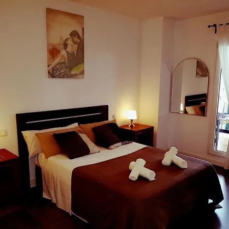 2 Bedroom דירה בנאלמדנה